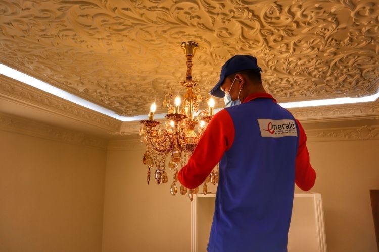Professional Chandelier Cleaning Sevices in Qatar