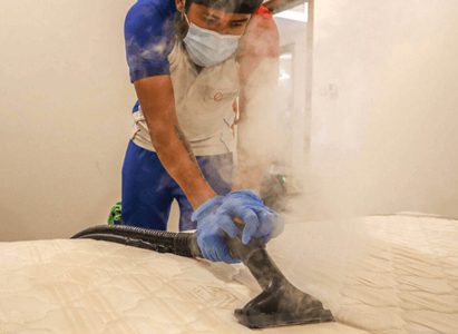 Mattress steam cleaning service in Qatar